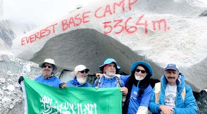 The group of 16 Saudis made the 15-day journey to the base camp on the south side of the mountain. (Twitter)
