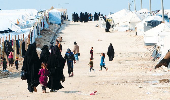 Eight Australian Daesh fighters are believed to be imprisoned and more than 60 women and children in northern Syria’s Al-Hawl camp. (AFP)