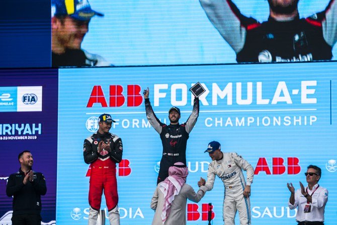 Britain's Sam Bird had to fight for his victory during a race in which dusty conditions tested the grip of the cars and the bravery of the drivers. (AN photo/Ziyad Alarfaj)