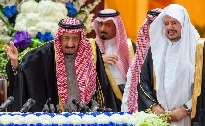 King Salman inaugurates the seventh session of the Shoura Council with his annual speech. (SPA)
