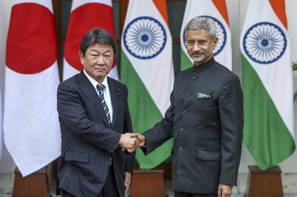 India's Foreign Minister Subrahmanyam Jaishankar (right) shakes hands with his Japanese counterpart Toshimitsu Motegi before the start of India and Japan bilateral talks in New Delhi on November 30, 2019. (AFP)
