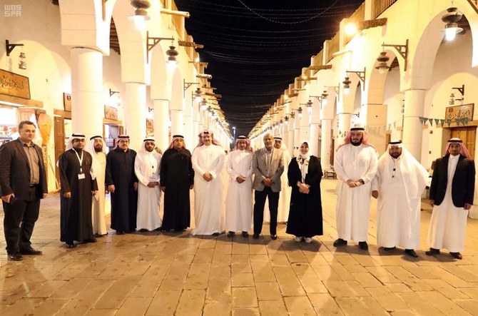 Visiting World Health Organization (WHO) officials conduct an inspection tour in the holy city of Madinah, accompanied by members of the Supreme Supervisory Committee of Healthy Cities Program in Madinah. (SPA)