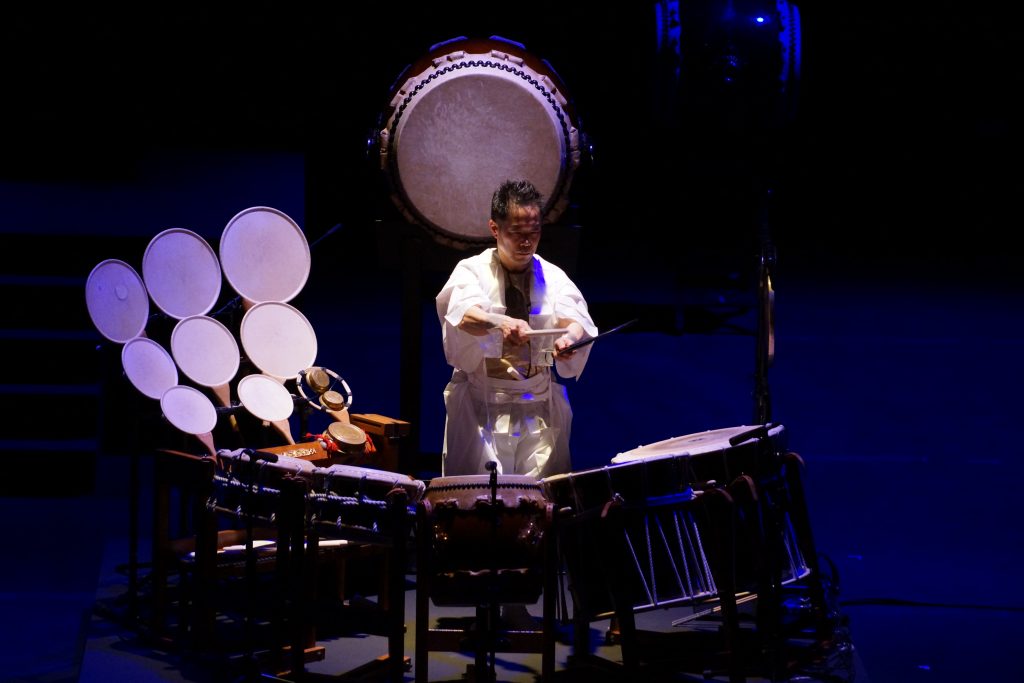 Sharjapan exhibition hosted a performance named “Nature’s Rhythm: Heartbeat from Japan” by Japanese Taiko drum performer, Eitetsu Hayashi.