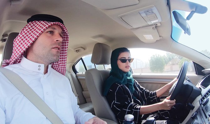 On one of his explorations, American vlogger Peter Santenello tried on a traditional Saudi thobe. (Photo/Supplied)