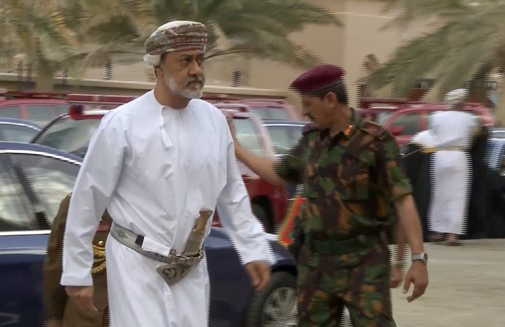 An image grab taken from Oman TV on January 11, 2020, shows Oman's newly sworn-in Sultan Haitham bin Tariq arriving to the Grand Mosque in the capital Muscat to take part in the funeral of Sultan Qaboos. (AFP)