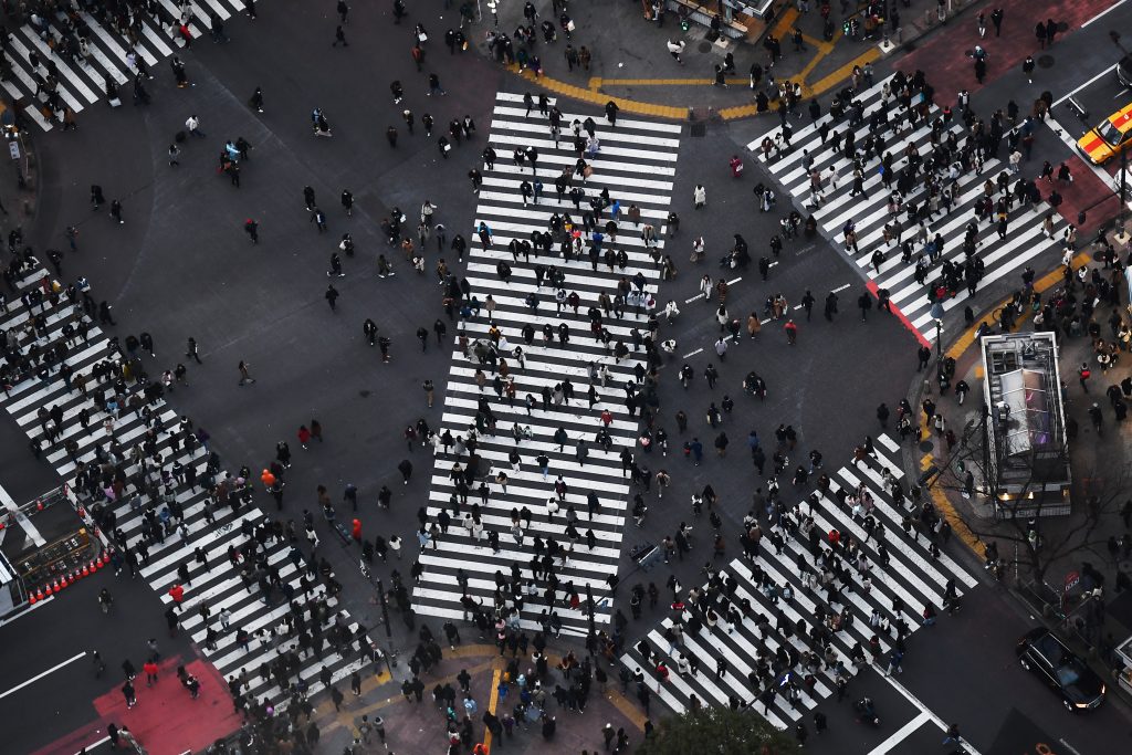 Japan may lose 1.29 billion dollars in tourism revenue in January-March due to travel bans introduced to prevent the spread of the new coronavirus. (AFP)