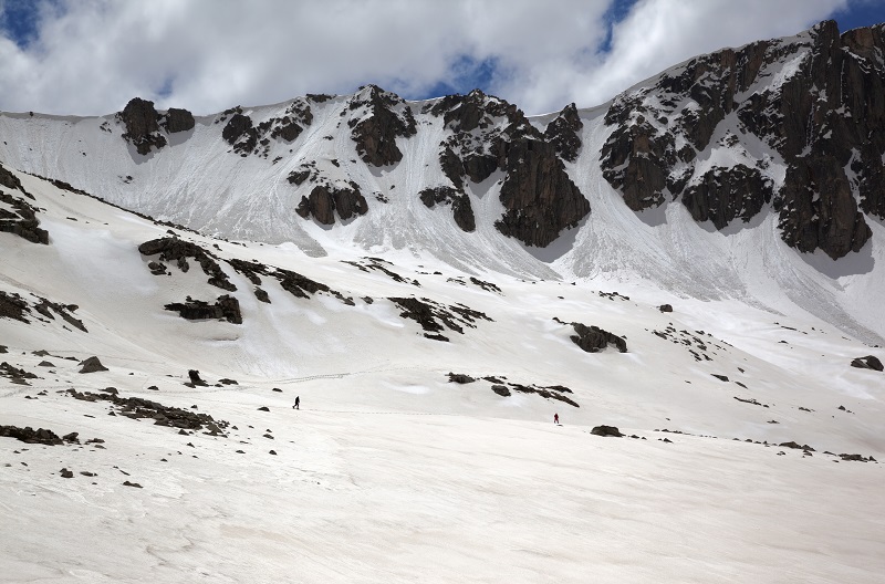 An avalanche slammed into a mountain road in eastern Turkey on Wednesday increasing the overall death toll from the disaster to 28. (Shutterstock)