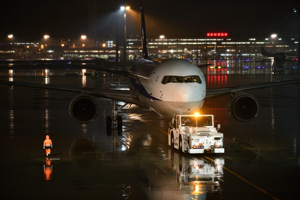 A government's charter plane to evacuate nationals from Wuhan, the central Chinese city that has been hit by the outbreak of a deadly new virus, leaves Tokyo, Jan. 28, 2020. (AFP)