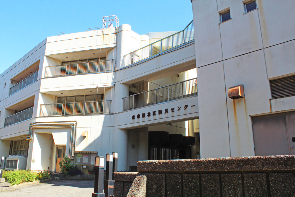 As the new coronavirus continues to spread in Japan, hospitals that are not designated for infectious disease treatment are scrambling to find ways to cope with the situation. (AFP)