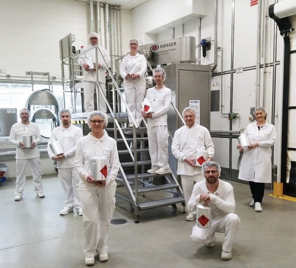 LVMH manufacturing facility producing hydroalcoholic gel. (LVMH/Instagram)