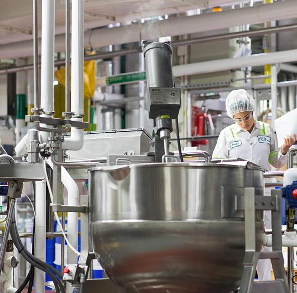 Estée Lauder Companies manufacturing facility producing hand sanitizer. (Estée Lauder Companies)
