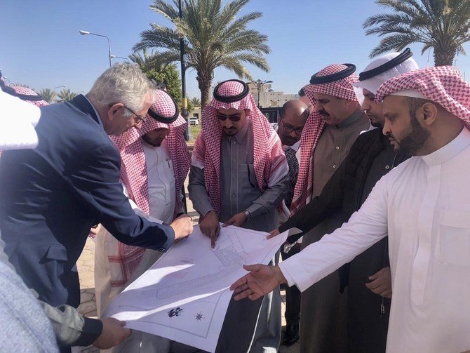 The Ambassador met with the Northwestern Sector of the National Water Company in Tabuk, where he enjoyed a site visit to see parts of the water distribution system in Tabuk. (Supplied)