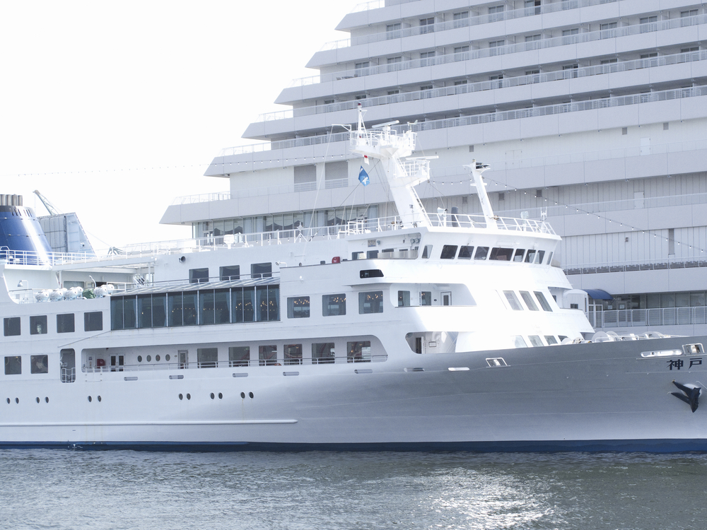 Luminous Cruising Co., which ran dining cruises from the port of Kobe, left 1.2 billion yen of liabilities. (Shutterstock)