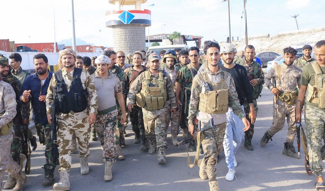 Fighters with Yemen's separatist Southern Transitional Council (STC) deploy in the southern city of Aden, on April 26, 2020, after the council declared self-rule in the south. (AFP)