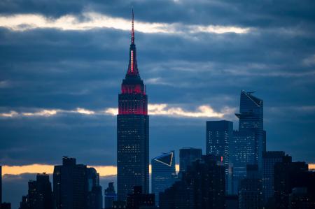 New York has become a COVID-19 hotspot, with a total of more than 83,000 infection cases and more than 1,900 deaths resulting from the virus. (AFP)