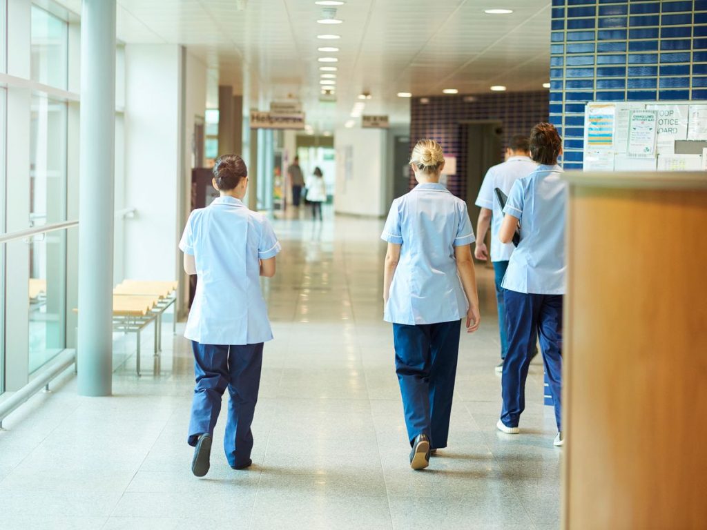 The NHS has called on retired doctors and nurses to consider returning to work to assist in the treatment of patients with coronavirus. (Getty Images) 