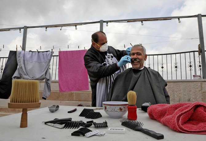 Crisis could bring Palestinians and Israelis closer or push them further apart as both sides struggle with deadly outbreak. (AN Photo/Ahed Izhiman)