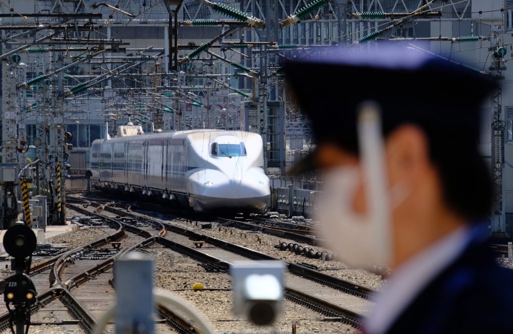 Three Japan Railways Groups plan to lift restrictions on their shinkansen trains as travel is expected to recover due to the liftiing of the state of emergency. (AFP)