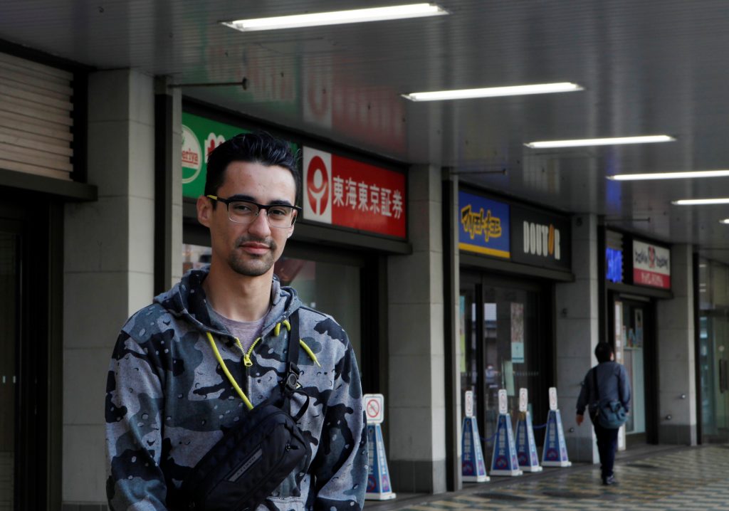 Rennan Yamashita, a Brazilian worker who was recently laid off from his job, poses for a photo during an interview with Reuters in Tsu, Mie Prefecture, Japan April. 23, 2020. (File photo/Reuters)