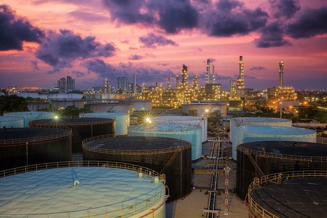 Saudi Arabia will end up with a bigger slice of the oil market when the current situation stabilizes, a former special assistant to US president Barack Obama said. Above, Saudi Aramco’s Abqaiq oil processing plant. (File/Shutterstock)