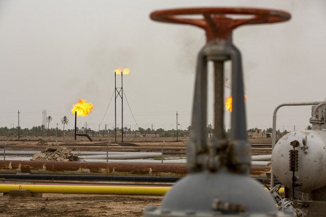 Iraq's Deputy Prime Minister Fuad Hussein said that Iraq has reached an agreement with Saudi companies to invest in the Okaz gas fields on Saturday. (File/AFP)