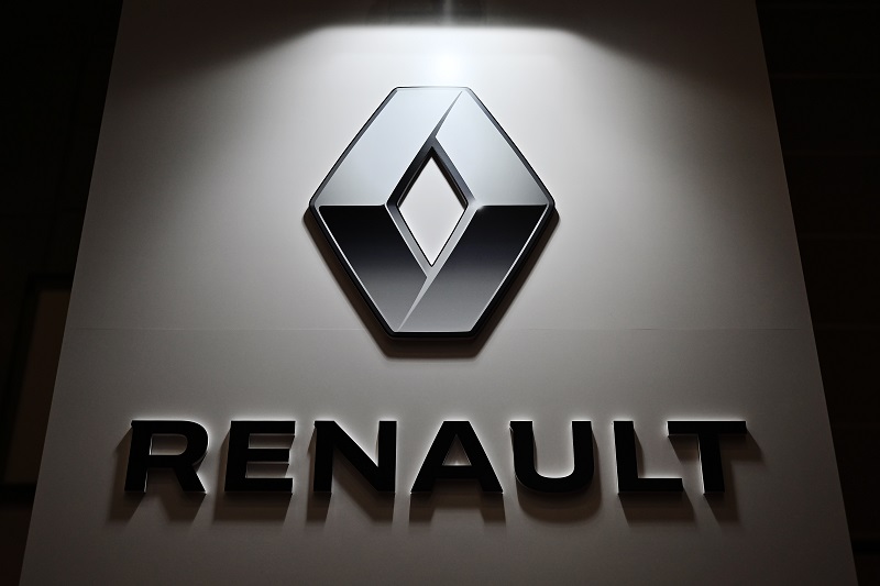 Renault is preparing to substantially reduce its vehicle range, withdrawing well-known but ailing models like the Espace minivans, as part of looming cost cutting plans. (AFP)
