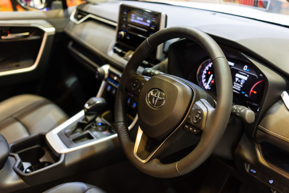 Toyota's new auto sales in the country came to 84,694 units, down 53.9 percent, an even faster decline than the fall of 36.9 percent it logged in March. (Shutterstock)