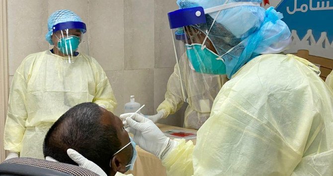 Volunteers were able to serve more than 3.5 million beneficiaries through 352,181 volunteer hours, in more than 20 cities around the Kingdom. (SPA)