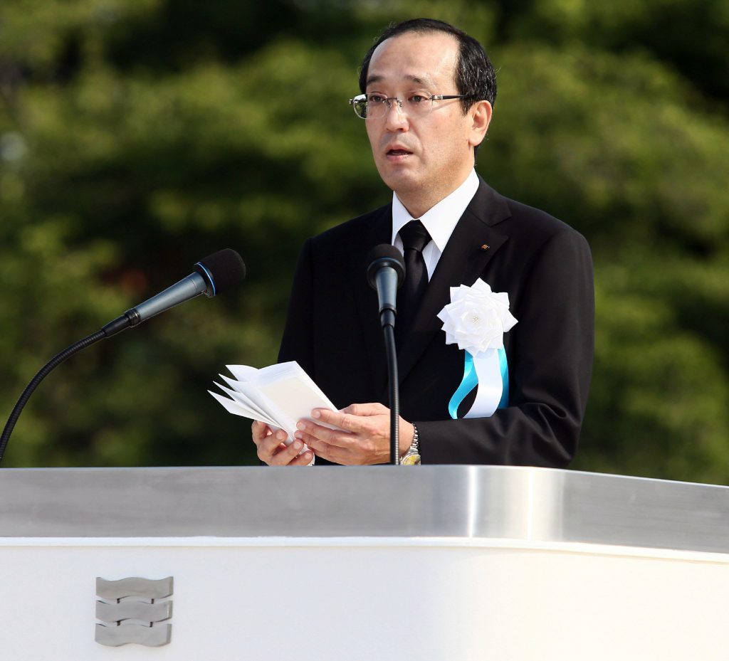 Hiroshima Mayor Kazumi Matsui delivers a peace declaration at a memorial service for A-bomb victims at the Peace Memorial Park in Hiroshima, western Japan on August 6, 2013. (AFP)
