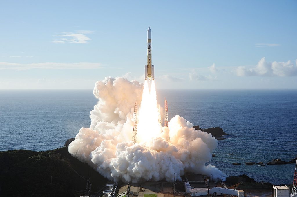 Toshimitsu Motegi, the Japanese minister for foreign affairs, congratulated his counterpart from the UAE, Sheikh Abdullah bin Zayed Al Nahyan,on the UAE’s Hope Probe to Mars, which was launched from a Japanese space center last Monday. In return, Minister Abdullah expressed gratitude for Japan’s cooperation with the launch. (File photo/MHI)