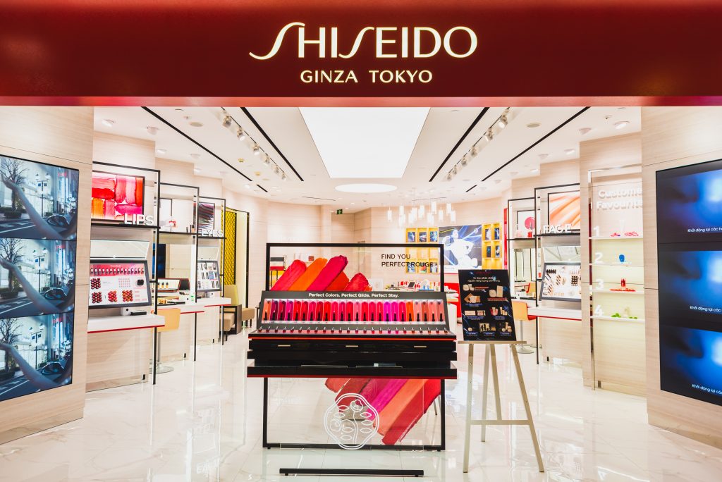 Industry leader Shiseido Co.  started offering live videos of employees introducing its skin care products. (Shutterstock)