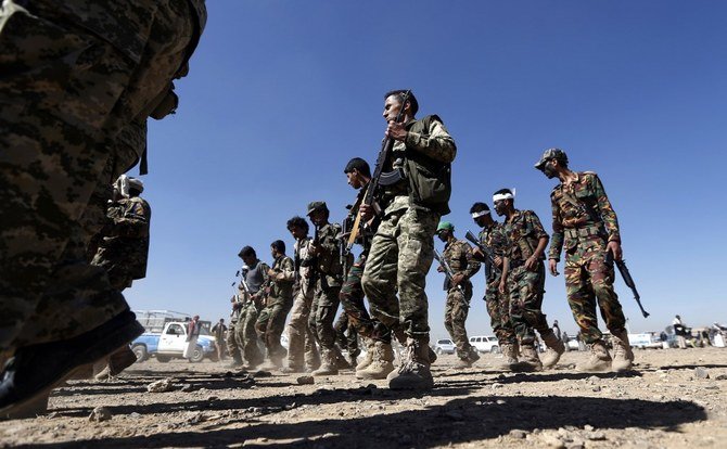 The Houthi militia, above, have been aggressively taking a six-year siege of Yemen’s central Taiz. (AFP file photo)