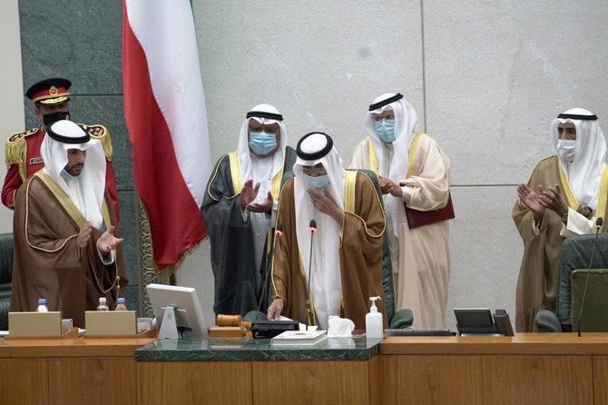 Sheikh Nawaf Al-Ahmad Al-Sabah takes the oath of office at the parliament in Kuwait City on Sept. 30, 2020. (Reuters)