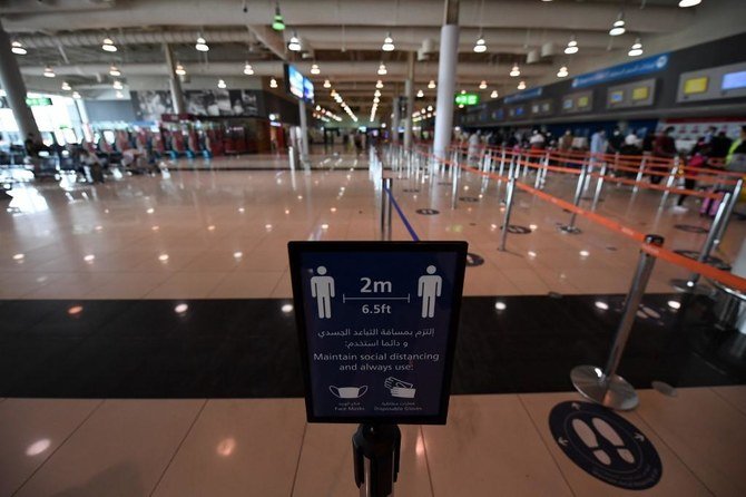The UAE had in March suspended the issuance of all types of labor permits as part of measures to contain the spread of the coronavirus. (AFP file photo)