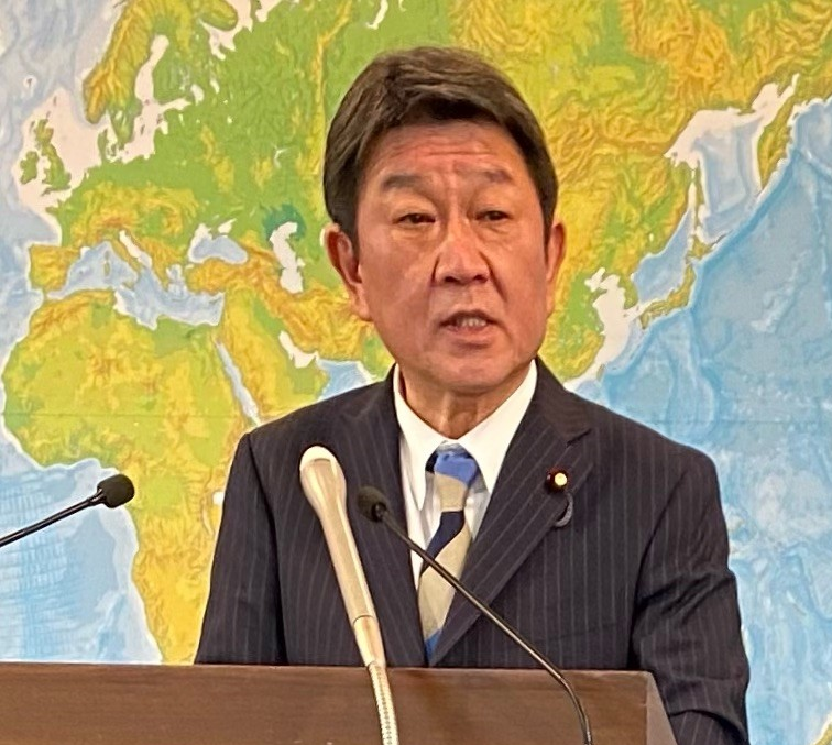 FM Motegi speaks at a press conference at the foreign ministry in Tokyo today (ANJ photo)