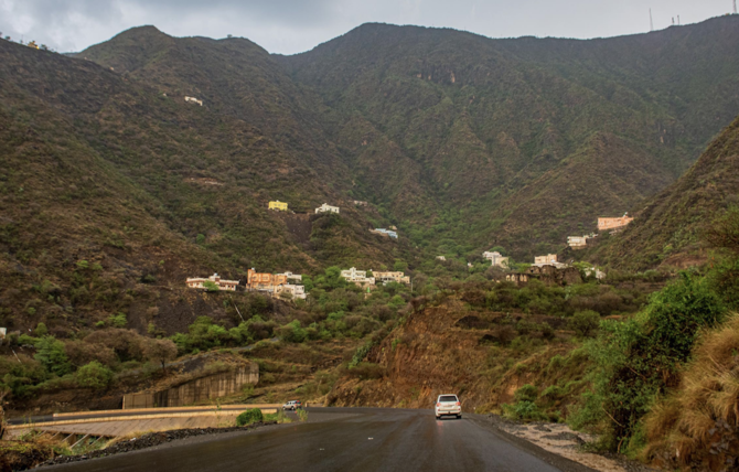 An earthquake measuring 3.1 on the Richter scale shook Saudi Arabia’s south western Asir region on Wednesday just before 3 p.m. local time. (File/SPA)