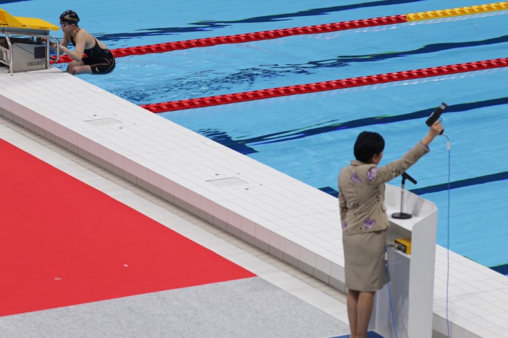 Yuriko Koike governor of Tokyo starting the medley. (Arab News Japan)