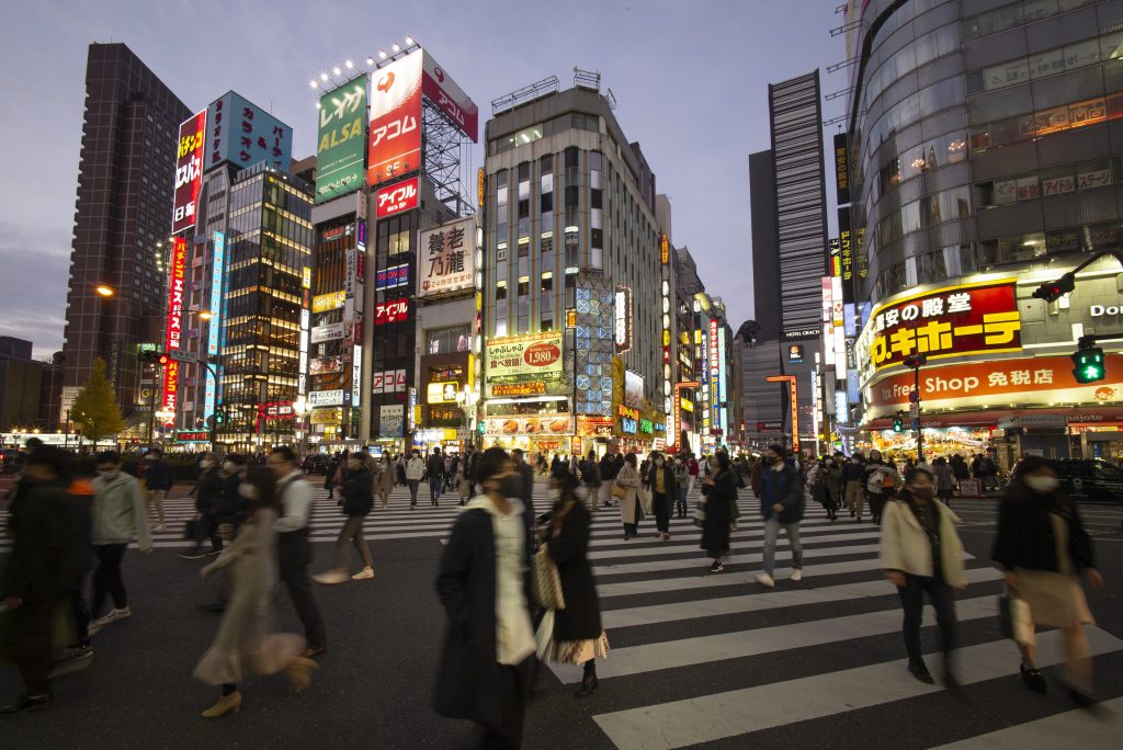 Japan confirmed a record 3,743 new coronavirus cases on Dec. 24, 2020. (AFP)