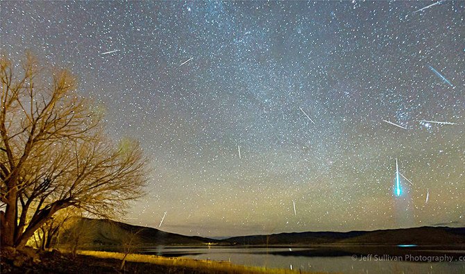 The Geminid meteor shower is expected to peak on Dec. 13-14, raining down up to 120 meteors per hour in one of the brightest displays viewed from Earth. (Social media)