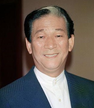 Masao Komatsu, real name Masaomi Matsuzaki, was born in the southwestern Japan city of Fukuoka