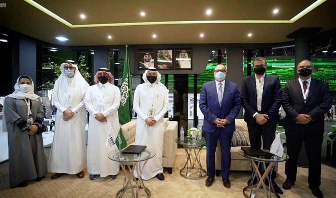 The agreement was signed last week during GITEX Technology Week 2020 in Dubai between Dr. Esam Al-Wagait, director of Saudi Arabia’s National Information Center (NIC), and Mohammed Amin, senior vice president of Dell’s Middle East wing. (SPA)