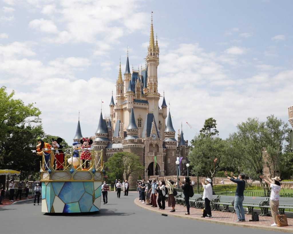 The opening time for the two Disney theme parks in the city of Urayasu, Chiba Prefecture, east of Tokyo, will remain unchanged at 9 a.m., according to the company. Restaurants in the parks will stop offering alcoholic beverages at 7 p.m. The Ikspiari commercial facility, adjacent to the parks, will close at 8 p.m. (AFP)