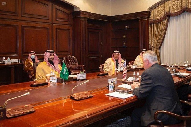 Saudi Arabia’s deputy defense minister meets with Anthony Tata in Riyadh on January 7, 2020. (SPA)