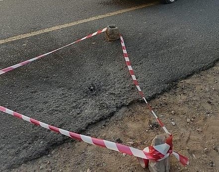Three people were injured and a vehicle was damaged by flying shrapnel after the Houthi militia in Yemen launched a missile that fell on Saudi Arabia's southwestern Jazan region. (SPA)
