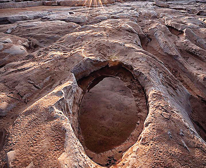 The hidden Mawan Valley is considered to be one of the most important archaeological sites in Saudi Arabia. (Photo by Saeed Al-Qarni and Tareq Mohammed)