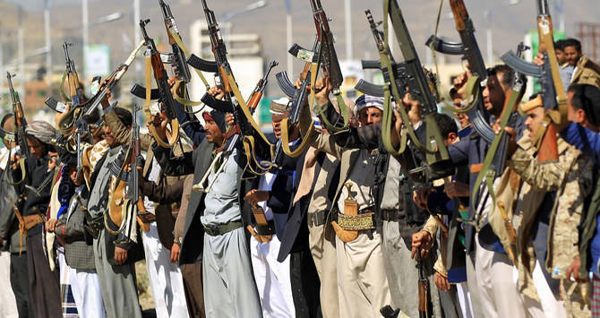Hundreds of Houthis marched toward Marib from three fronts. (AFP)