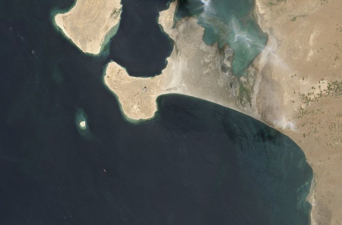Handout satellite image obtained courtesy of Maxar Technologies on July 19, 2020 shows an overview of the FSO Safer oil tanker on June 19, 2020 off the port of Ras Isa. (File/AFP)