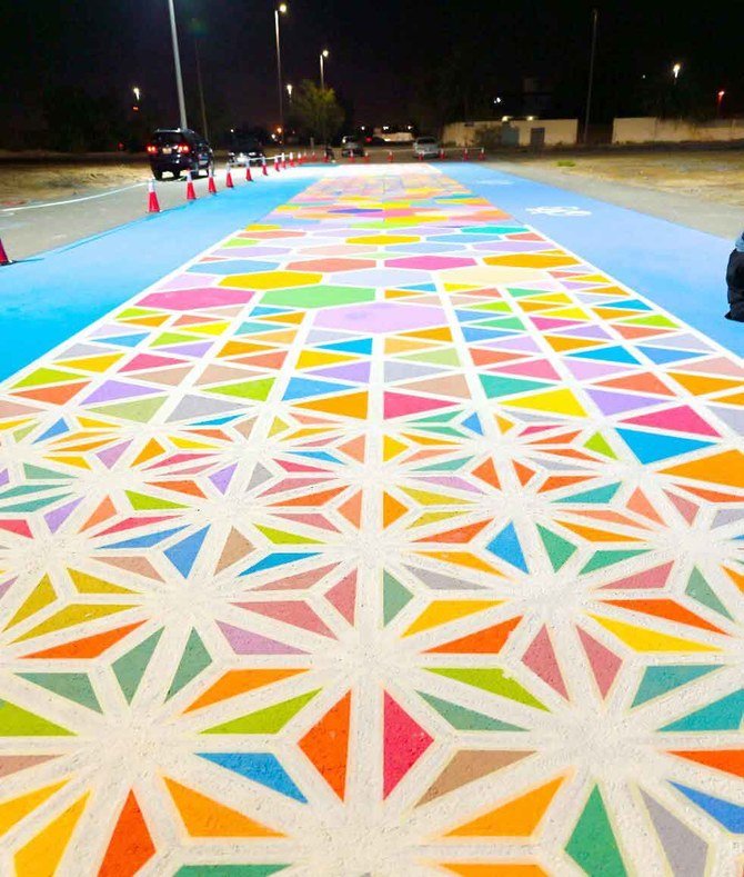 The Colorful Corniche initiative will extend over the central island of the southern corniche for 4,500 meters and is due to be carried out in eight phases. (Social media)