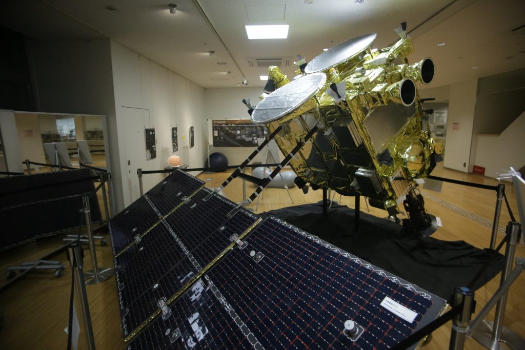 The exhibition is intended to raise public awareness of the conquest of space. (ANJ Photo)