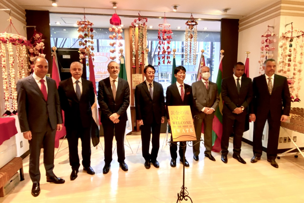 Foreign Ministry and Iwate government officials welcomed the ambassadors and expressed the hope they could promote trade and exchanges between Japan and their countries as well as conduct outreach programs and promote tourism to Iwate. (ANJP)